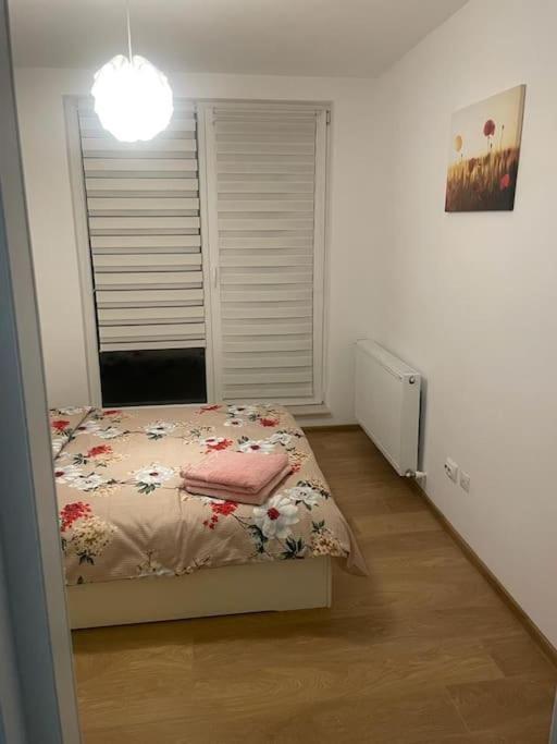Apartament Cluj Floreşti Esterno foto