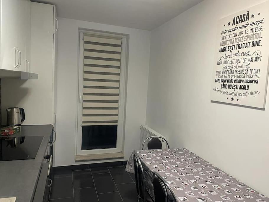 Apartament Cluj Floreşti Esterno foto